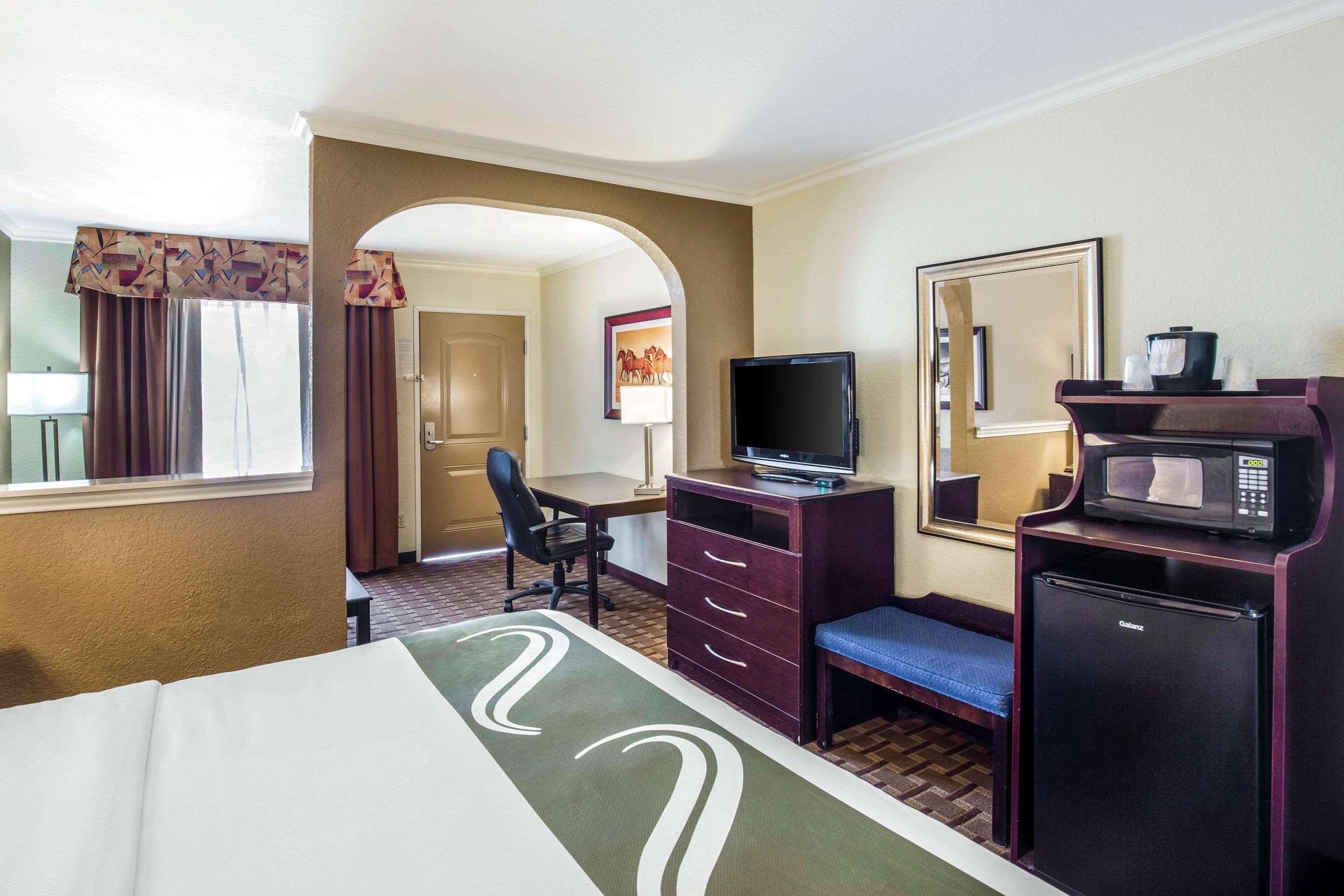 Quality Inn & Suites Abilene Εξωτερικό φωτογραφία