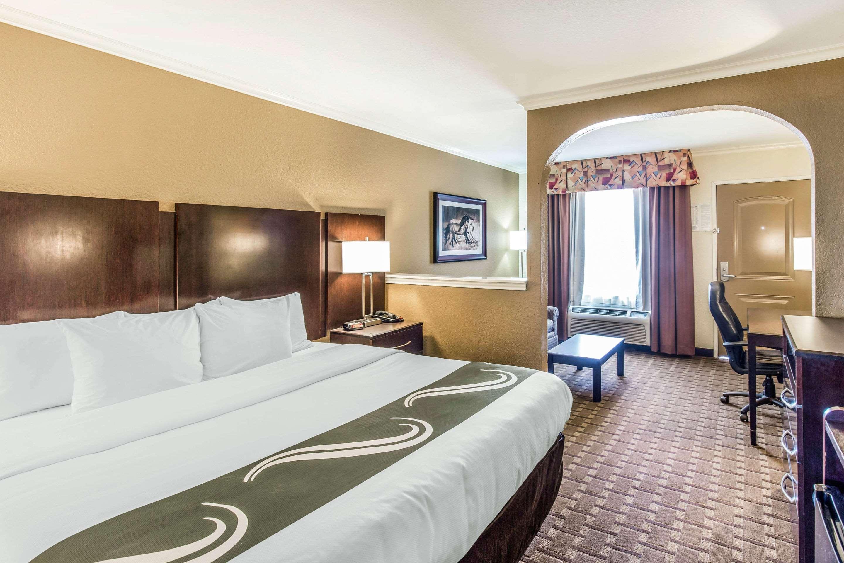 Quality Inn & Suites Abilene Εξωτερικό φωτογραφία