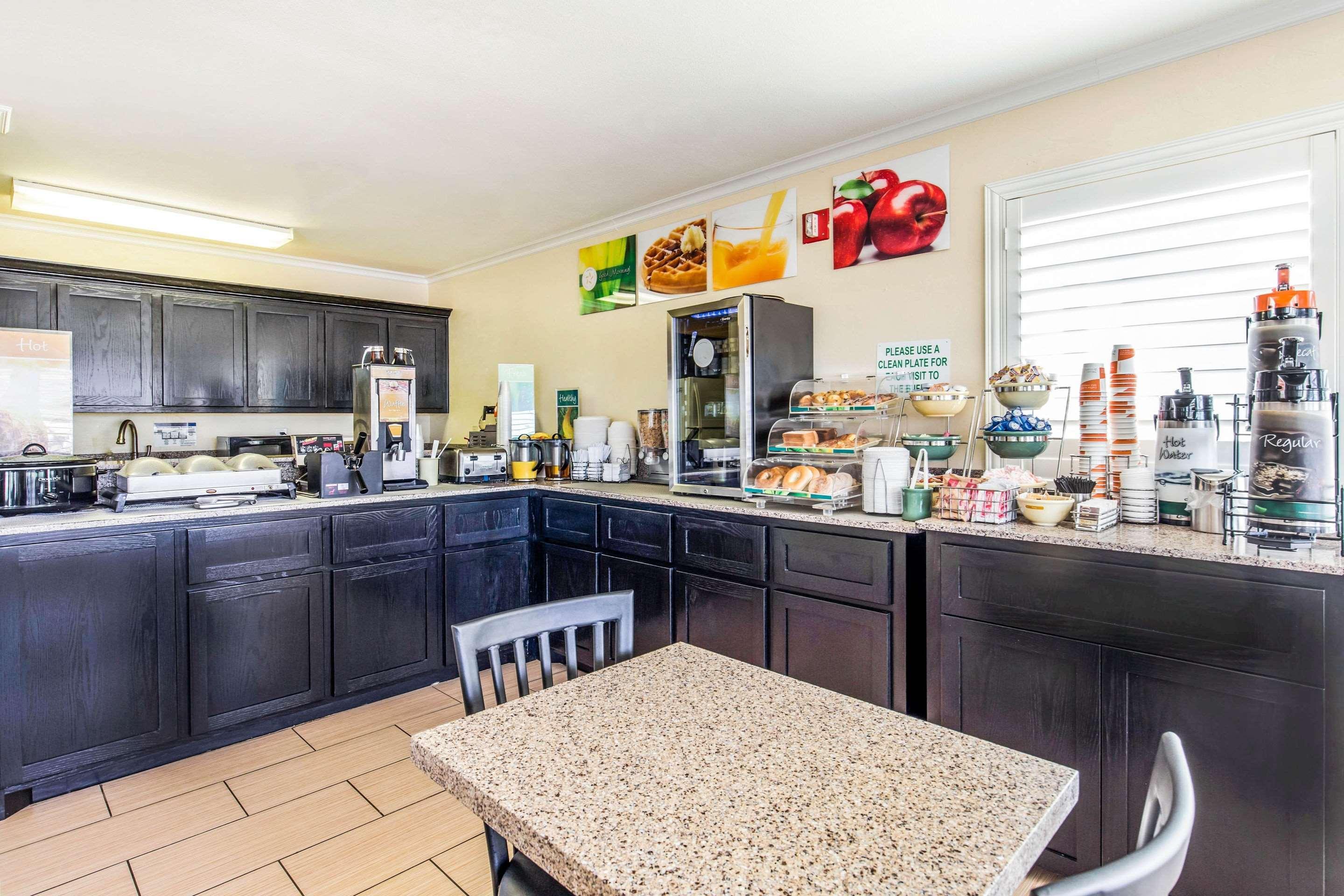 Quality Inn & Suites Abilene Εξωτερικό φωτογραφία