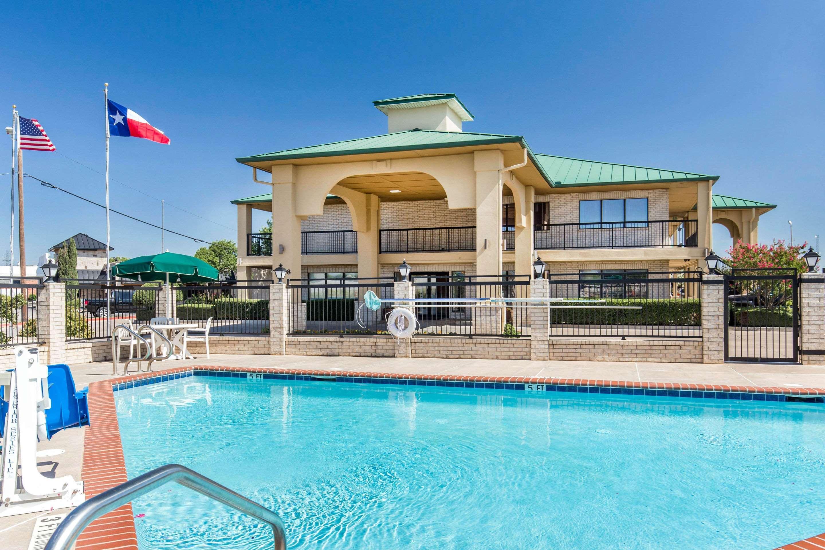 Quality Inn & Suites Abilene Εξωτερικό φωτογραφία