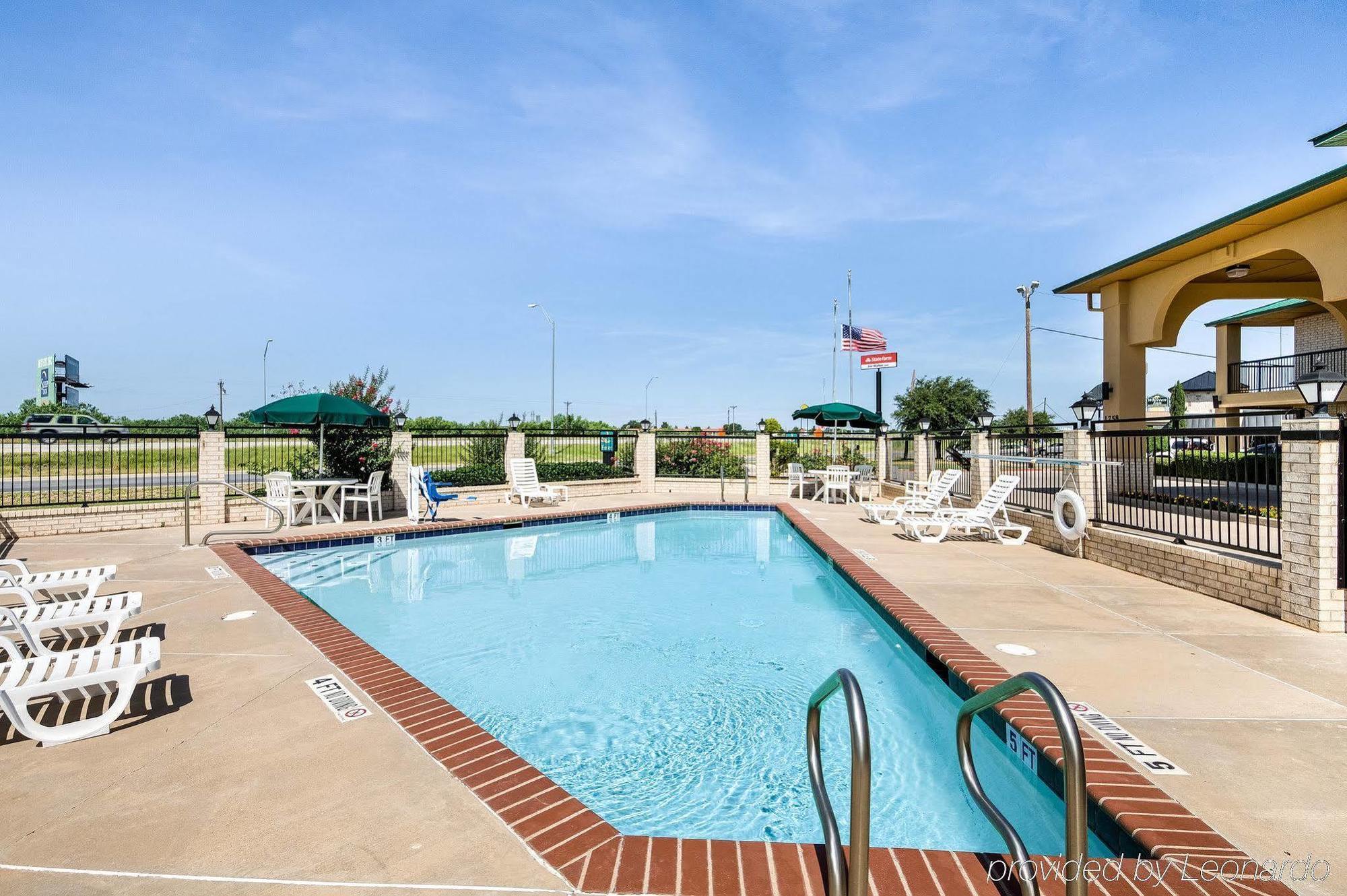 Quality Inn & Suites Abilene Εξωτερικό φωτογραφία