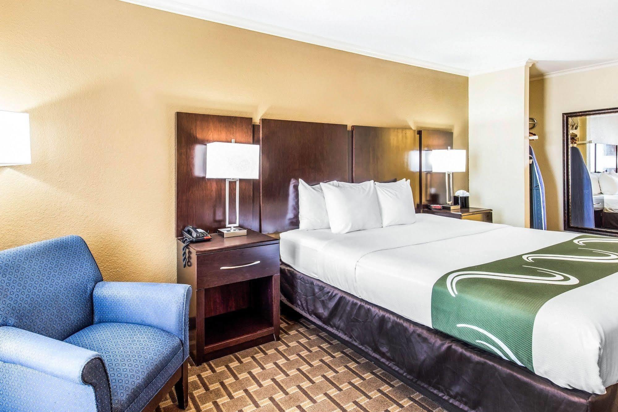 Quality Inn & Suites Abilene Εξωτερικό φωτογραφία