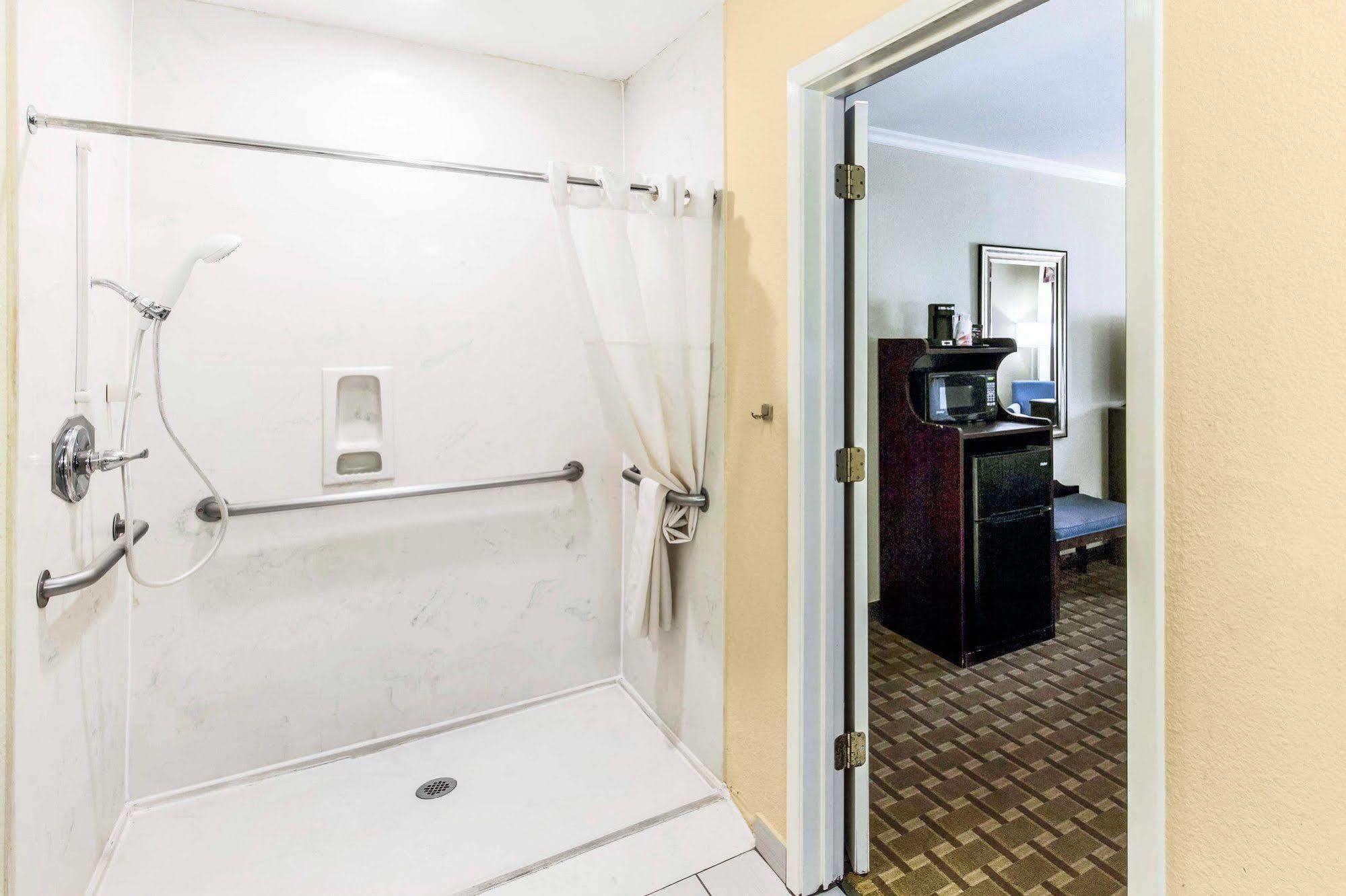 Quality Inn & Suites Abilene Εξωτερικό φωτογραφία