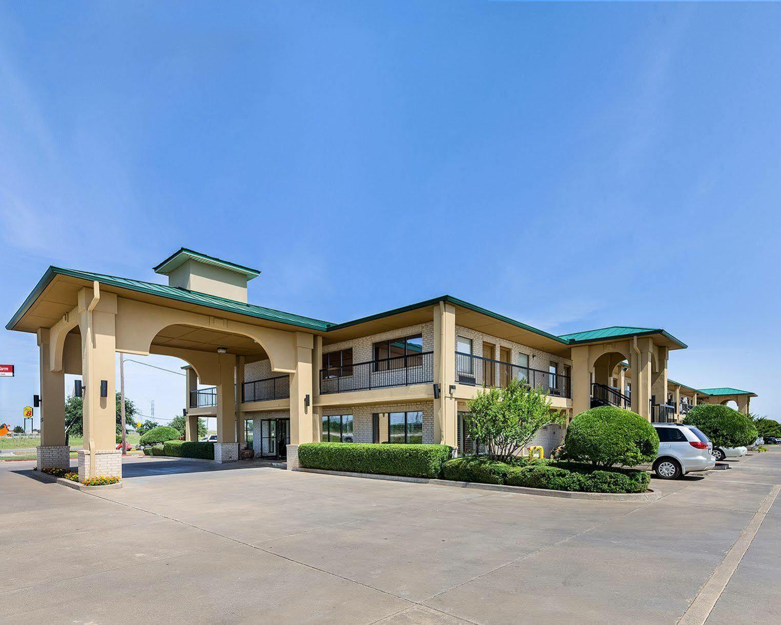 Quality Inn & Suites Abilene Εξωτερικό φωτογραφία